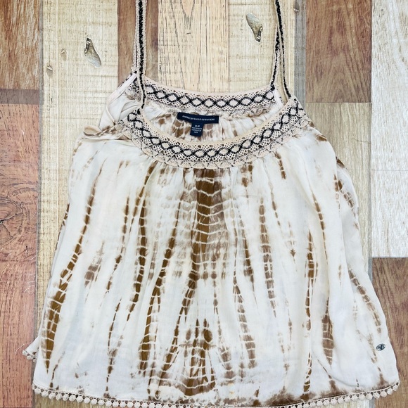 A&E crochet trim tie dye top - Picture 1 of 5